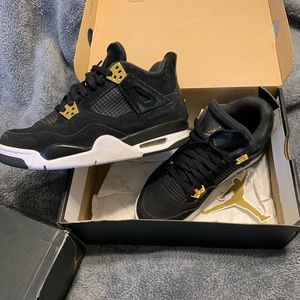 Air Jordan Retro 4